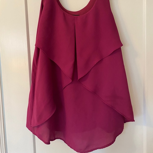 Dressy, flowy scoop neck tank top - Picture 3 of 7